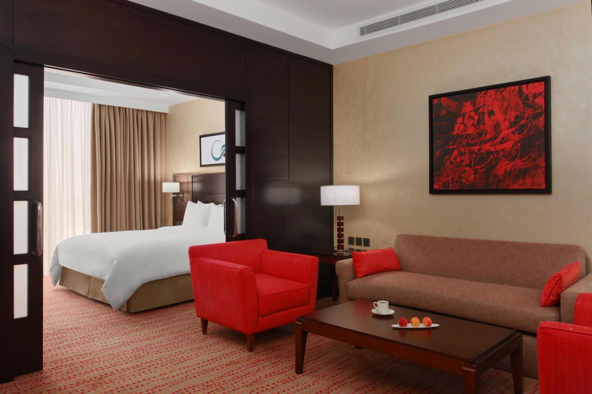 Отель Courtyard By Marriott Jazan Экстерьер фото
